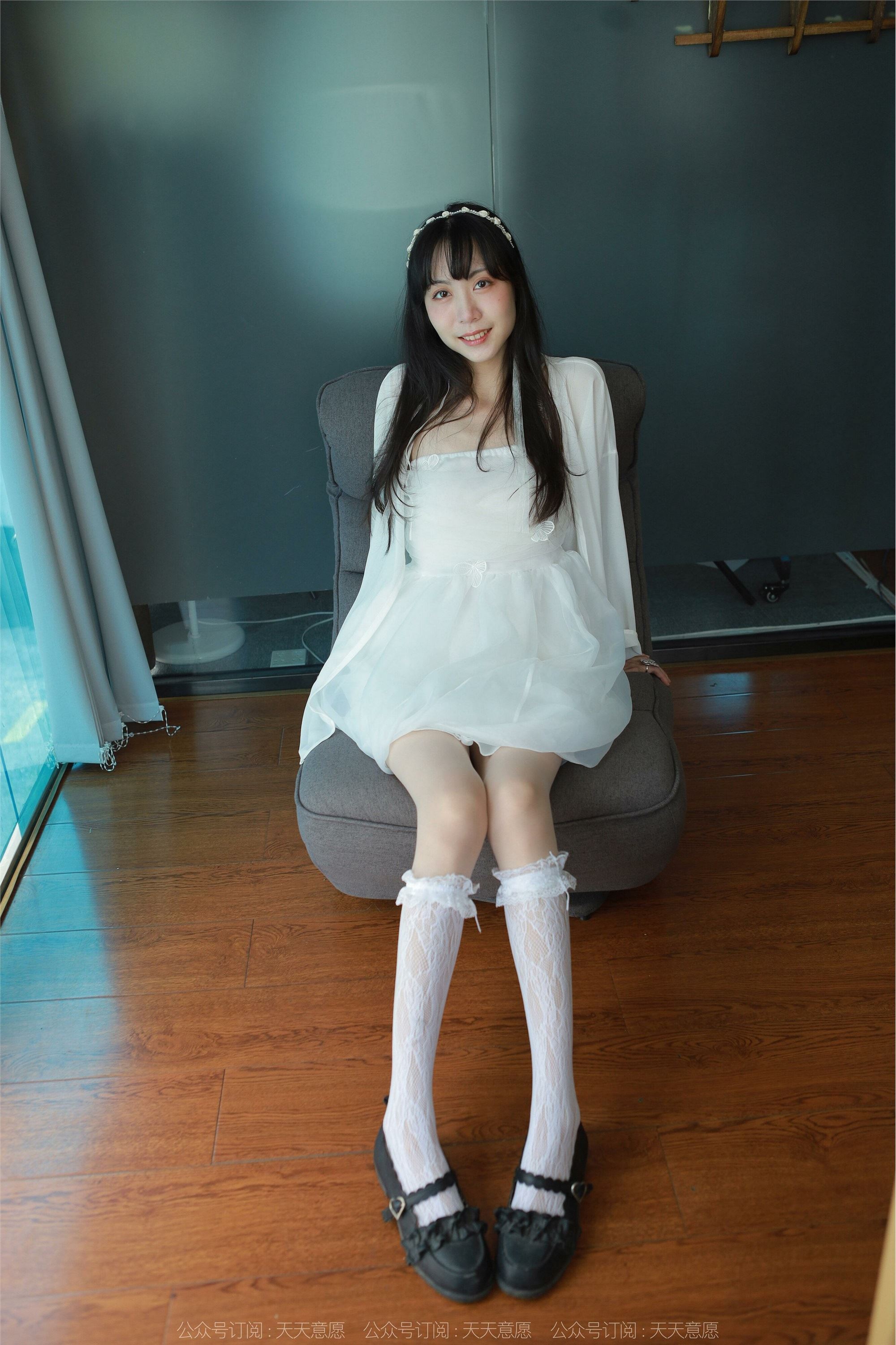 IESS异思趣向  2022.08.07 丝享家 1170：团团《肉中丝夹丝》